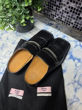 MARTINE ROSE BLACK LOAFER MULES. LEATHER. UNISEX.